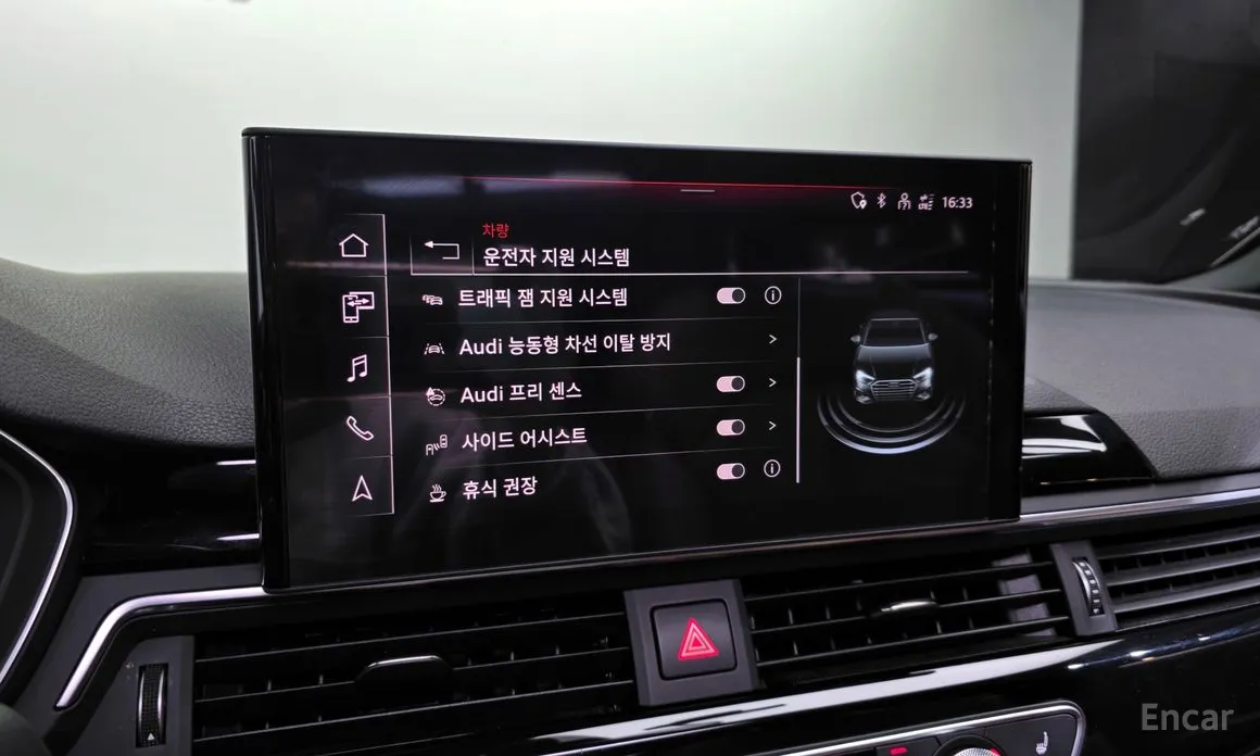 Фото 16 - Audi A4