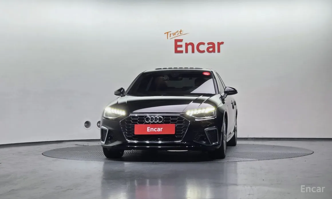 Фото 3 - Audi A4