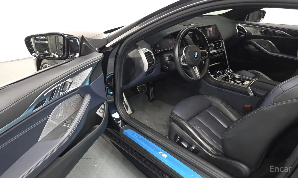 Фото 11 - BMW 8 Series