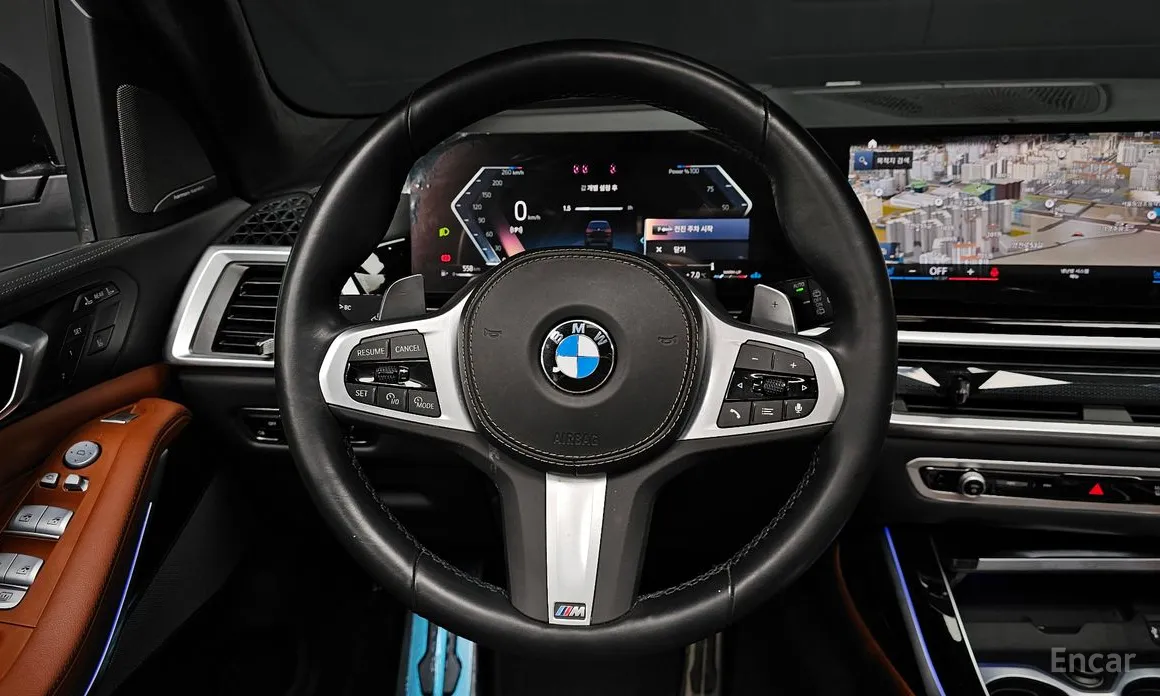 Фото 13 - BMW X7