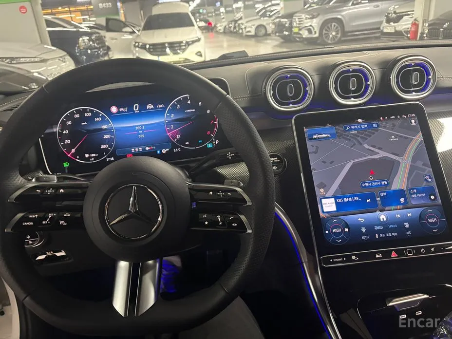 Фото 10 - Mercedes-Benz C-Class