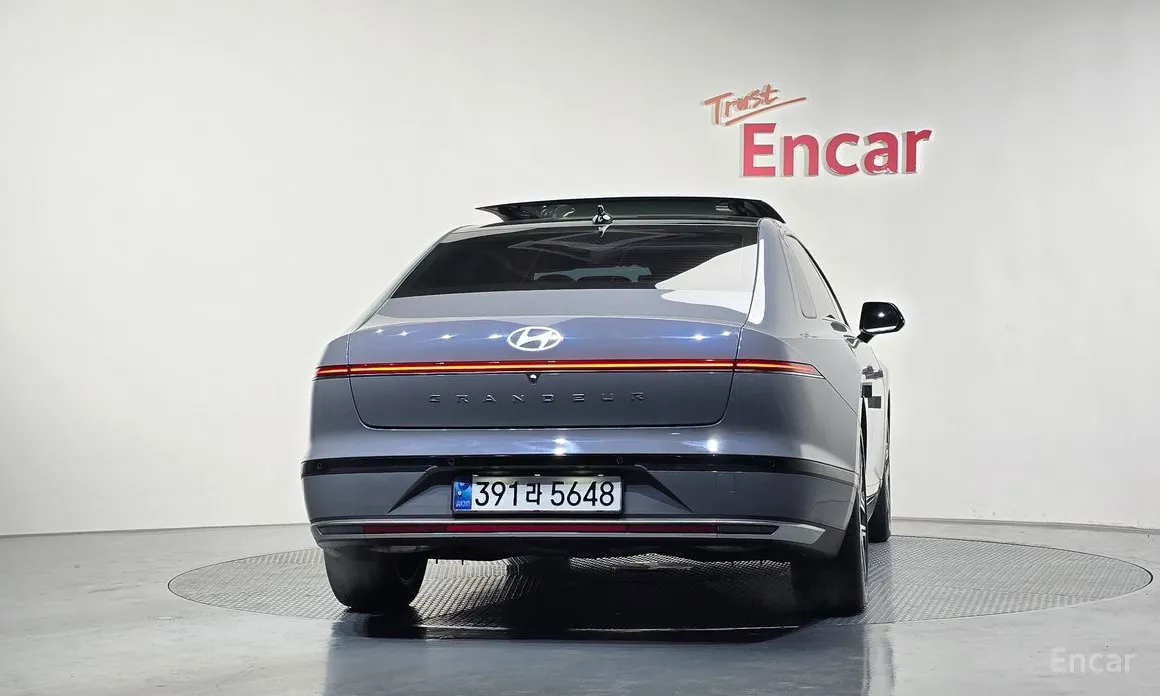 Фото 4 - Hyundai Grandeur