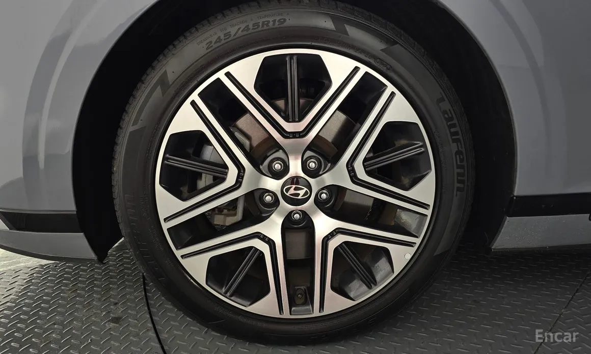 Фото 5 - Hyundai Grandeur