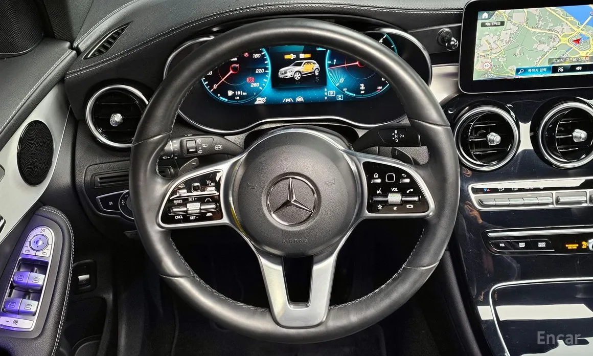 Mercedes-Benz GLC-Class 2016 GLC220 d 4MATIC
