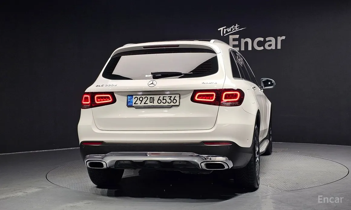 Mercedes-Benz GLC-Class 2016 GLC220 d 4MATIC