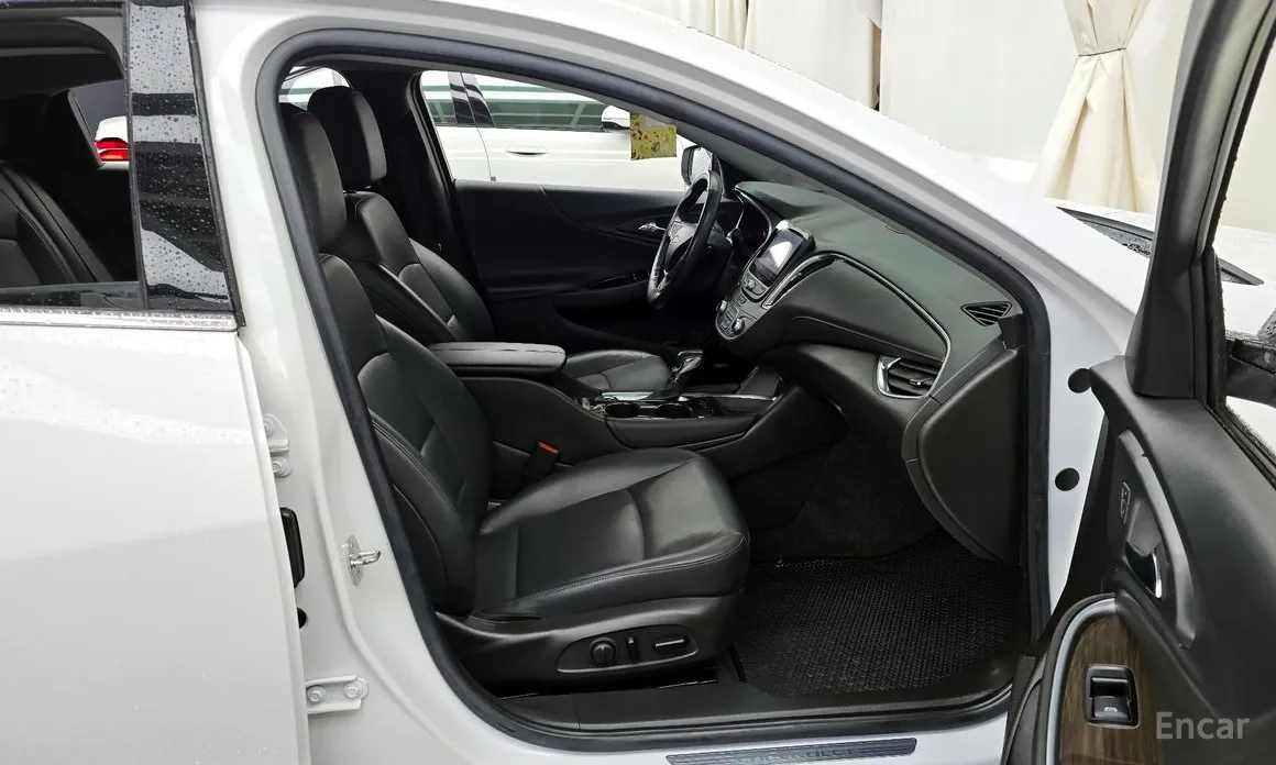 Фото 11 - Chevrolet Malibu