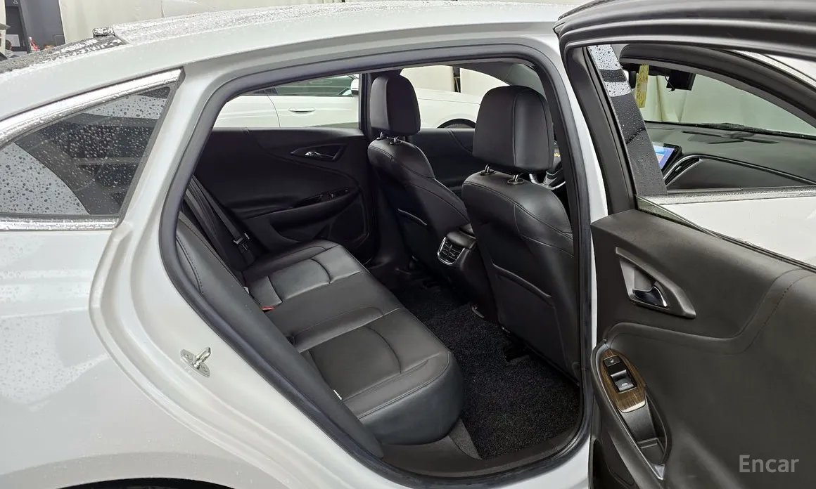 Фото 12 - Chevrolet Malibu