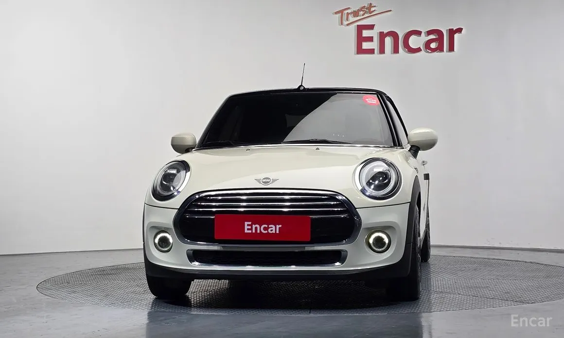 Фото 3 - Mini Cooper Convertible