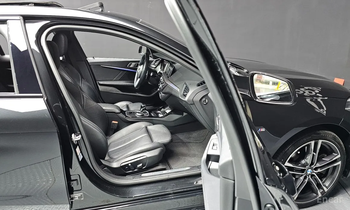 Фото 11 - BMW 1 Series