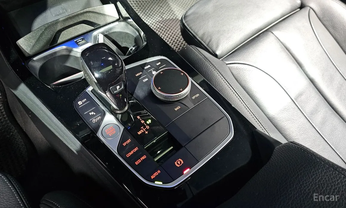 Фото 9 - BMW 1 Series