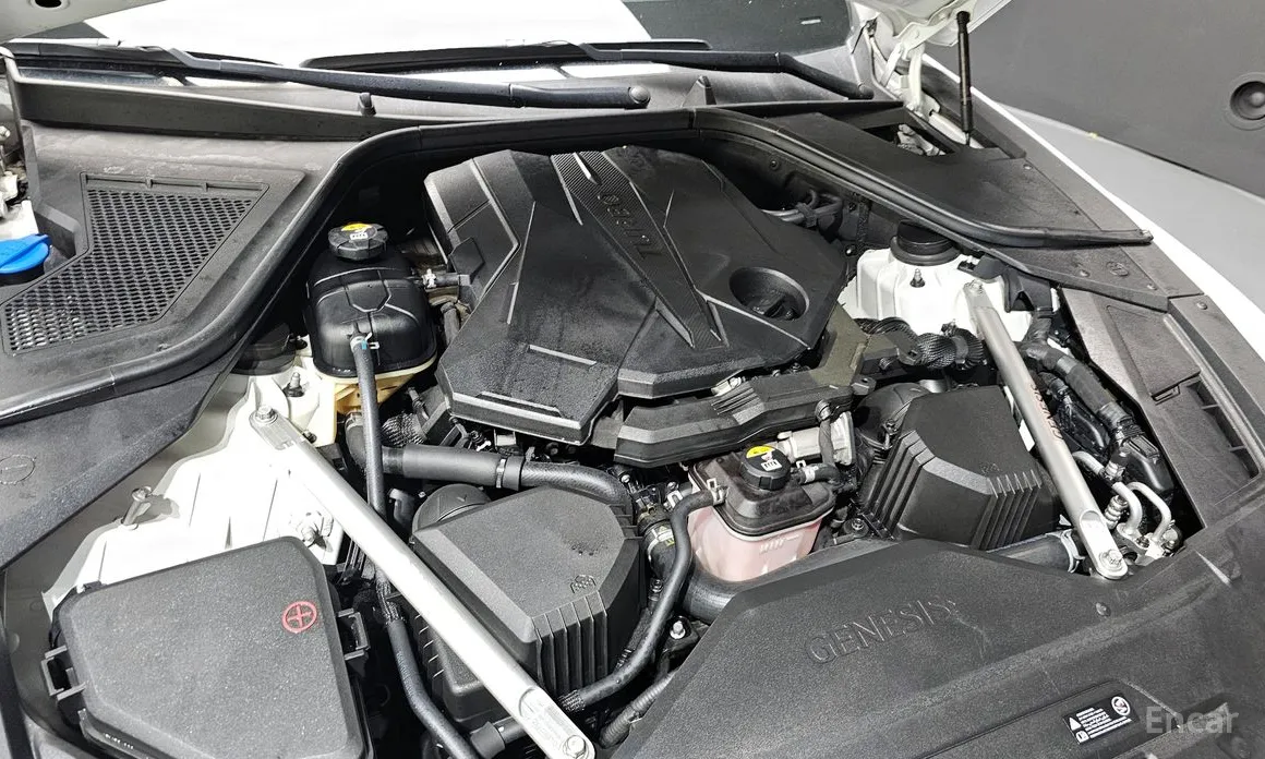 Фото 6 - Genesis G80