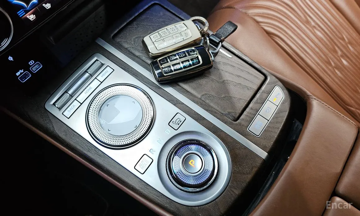 Фото 9 - Genesis G80