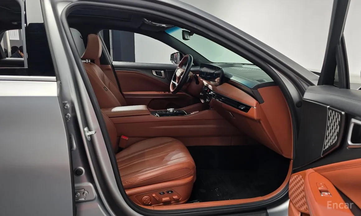 Фото 11 - Kia K8