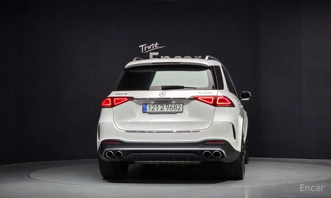 Фото 4 - Mercedes-Benz GLE-Class