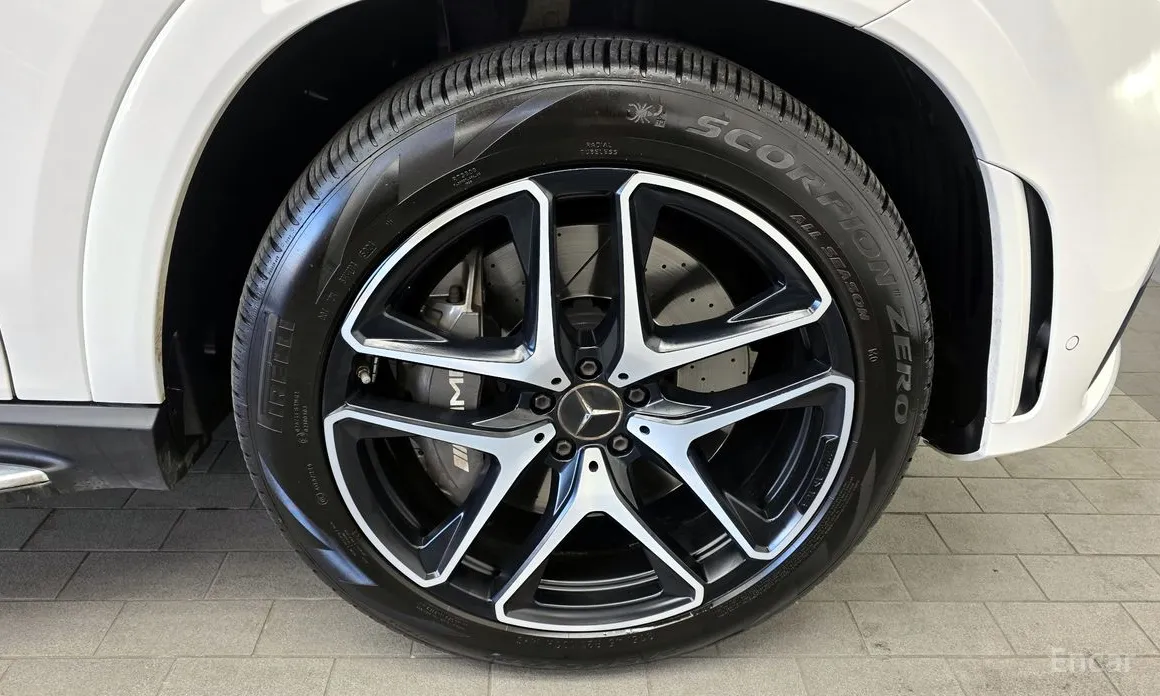 Фото 5 - Mercedes-Benz GLE-Class