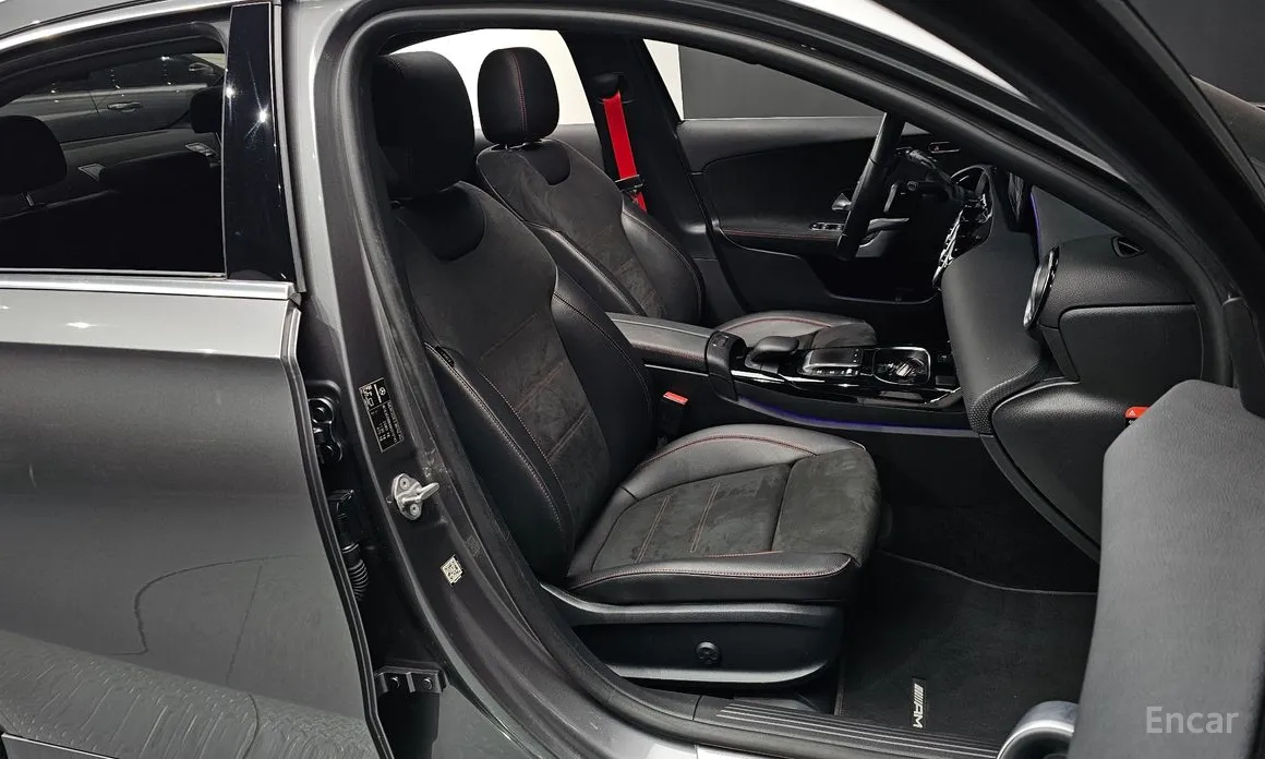 Фото 10 - Mercedes-Benz A-Class