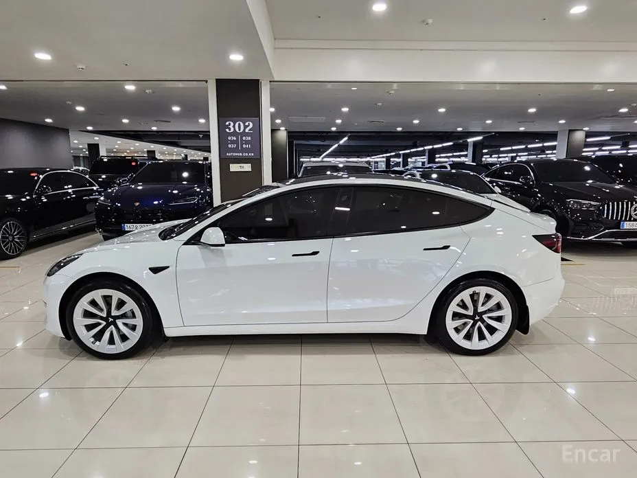 Фото 19 - Tesla Model 3