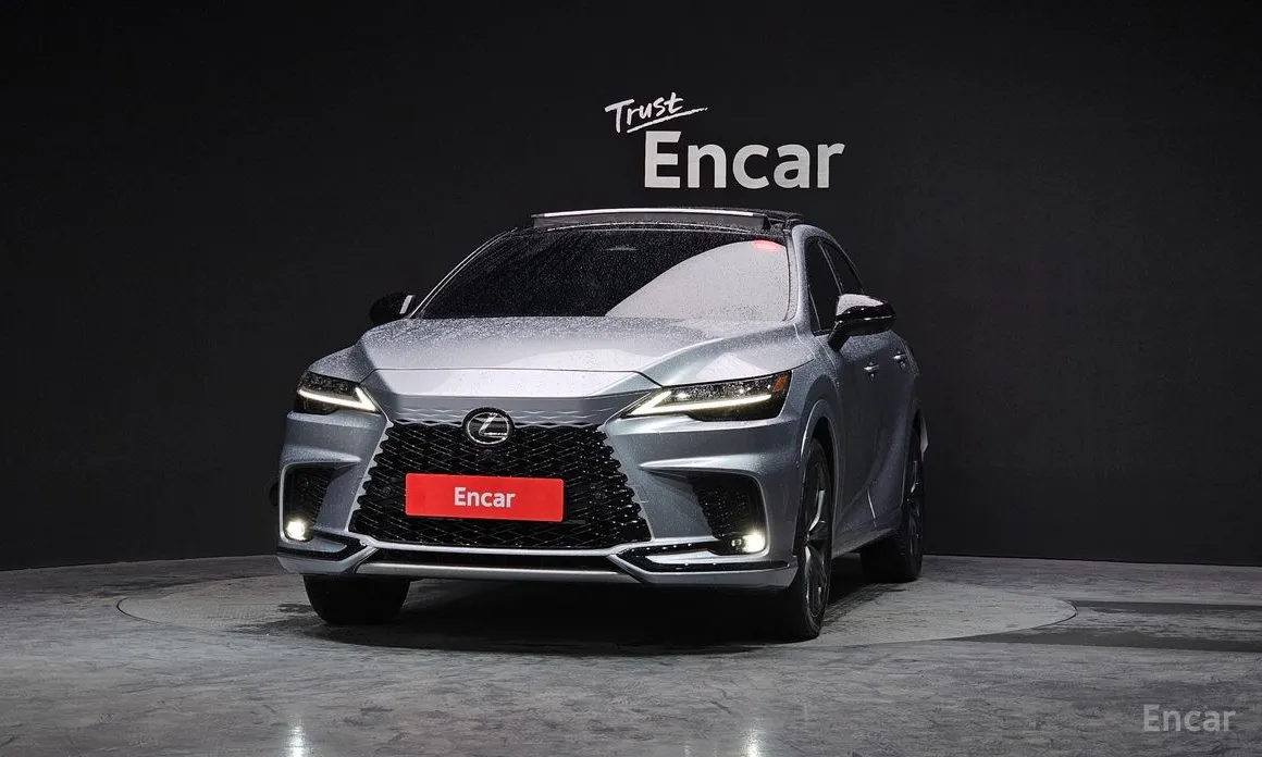 Фото 3 - Lexus RX