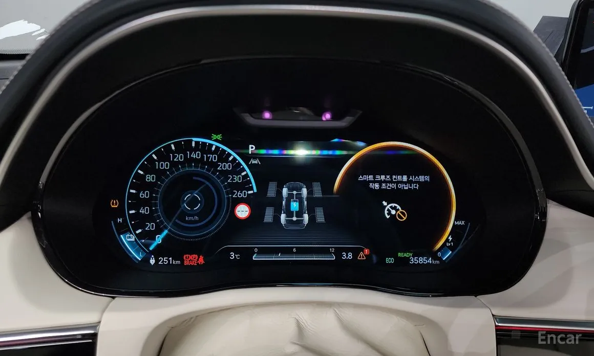 Фото 8 - Genesis GV70