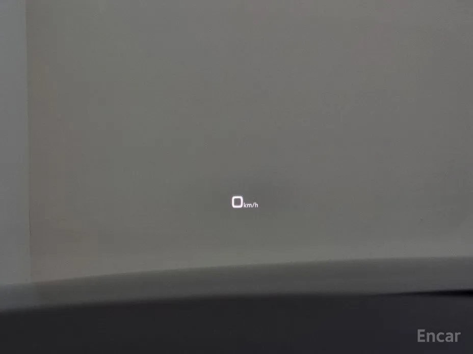 Фото 18 - Audi A8