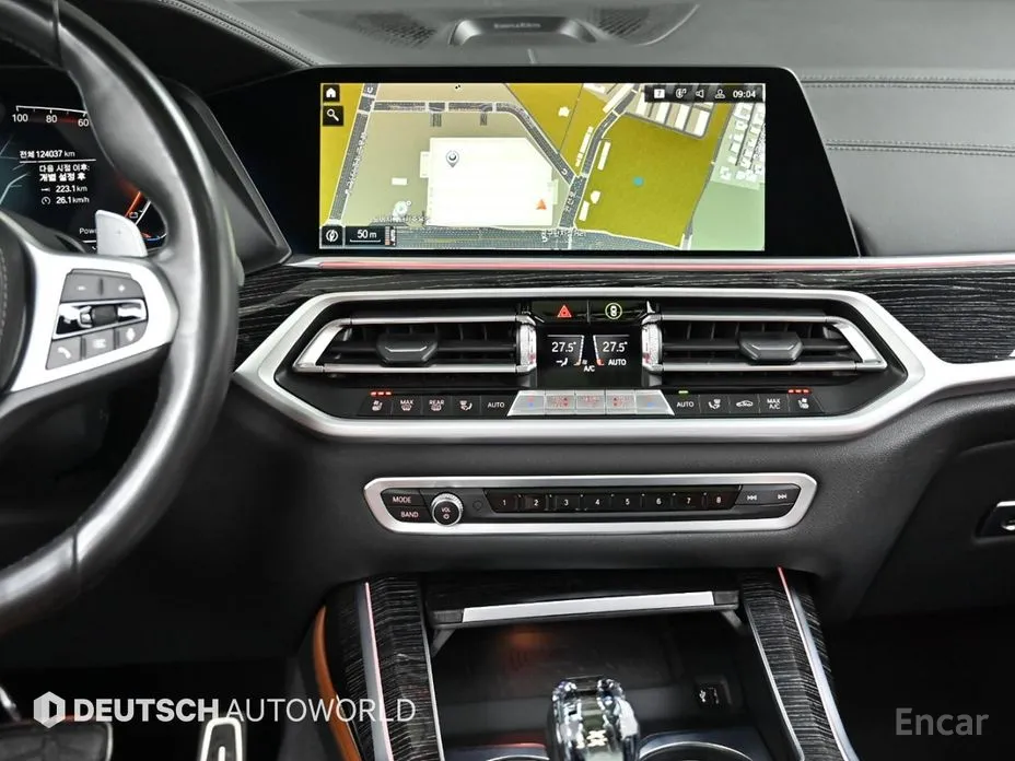 Фото 14 - BMW X7