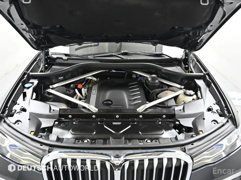 Фото 6 - BMW X7