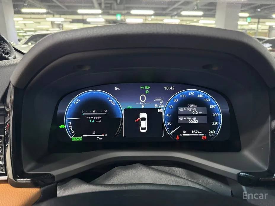 Фото 6 - Toyota Camry