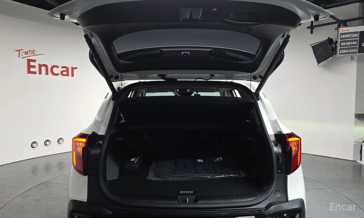 Фото 19 - Kia Seltos