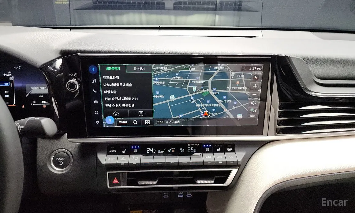 Фото 14 - Toyota Camry