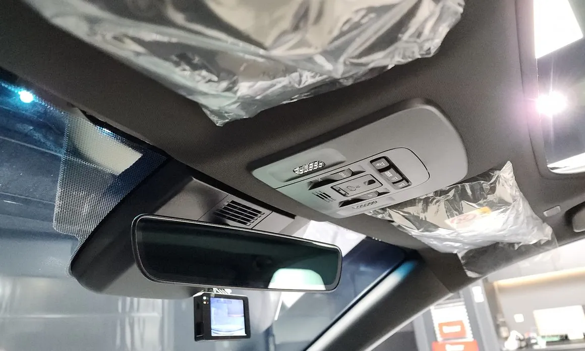 Фото 17 - Toyota Camry