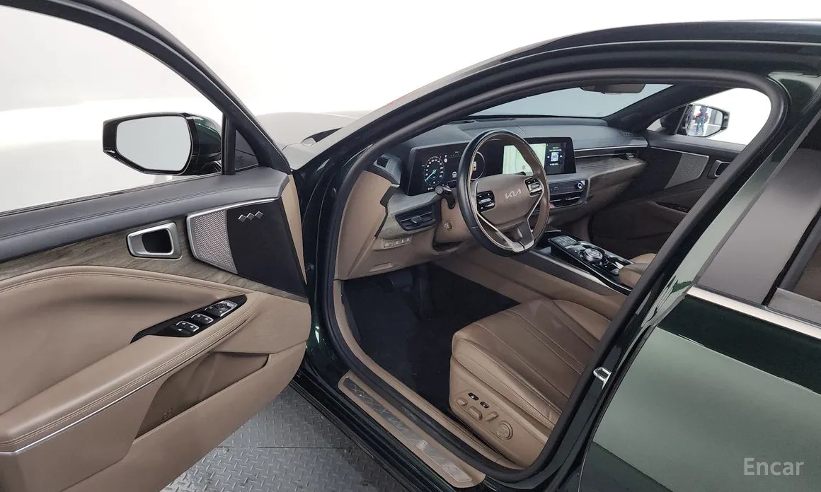 Фото 10 - Kia K8