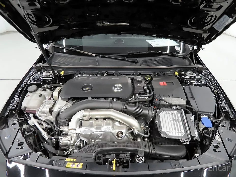 Фото 19 - Mercedes-Benz A-Class