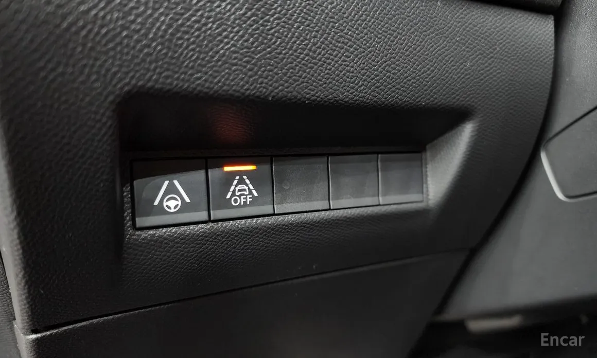 Фото 14 - Peugeot 2008