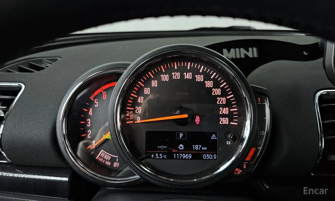 Фото 8 - Mini Clubman