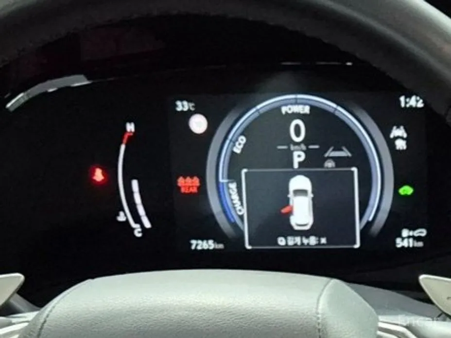 Фото 12 - Lexus NX