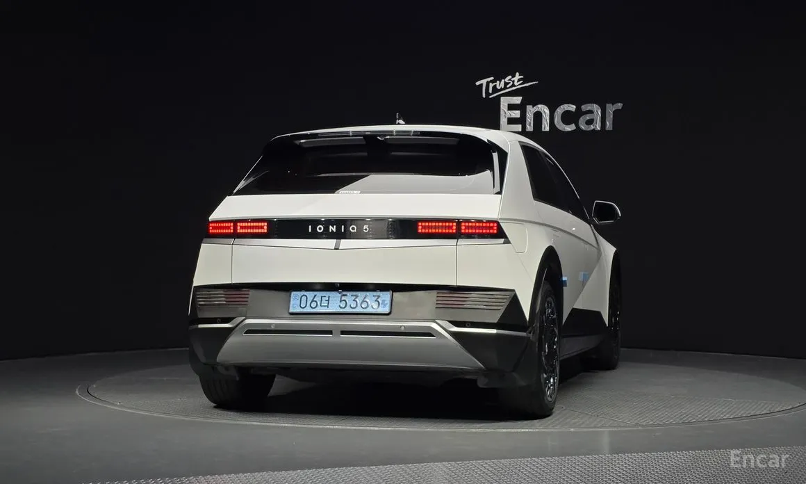 Фото 4 - Hyundai Ioniq 5