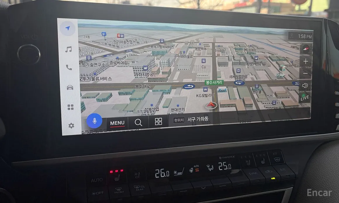 Фото 12 - Toyota Camry