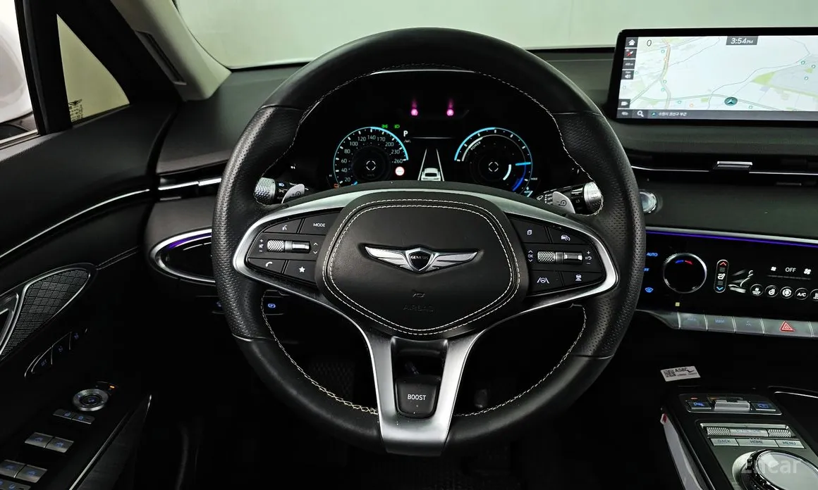 Фото 13 - Genesis GV70