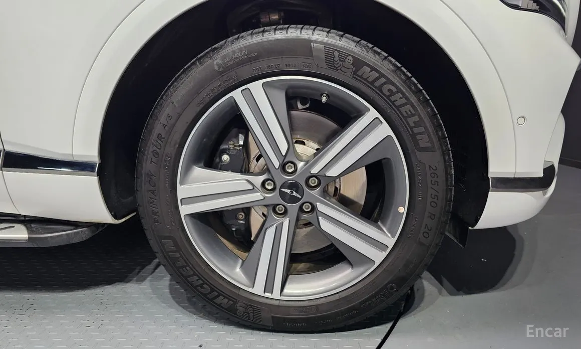 Фото 5 - Genesis GV80