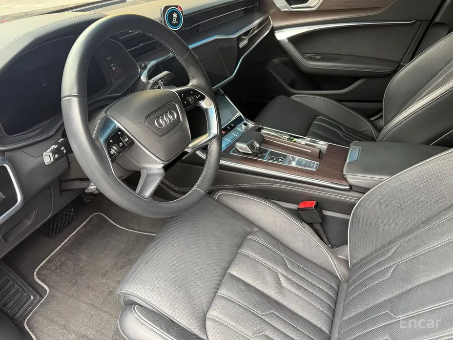 Фото 8 - Audi A7