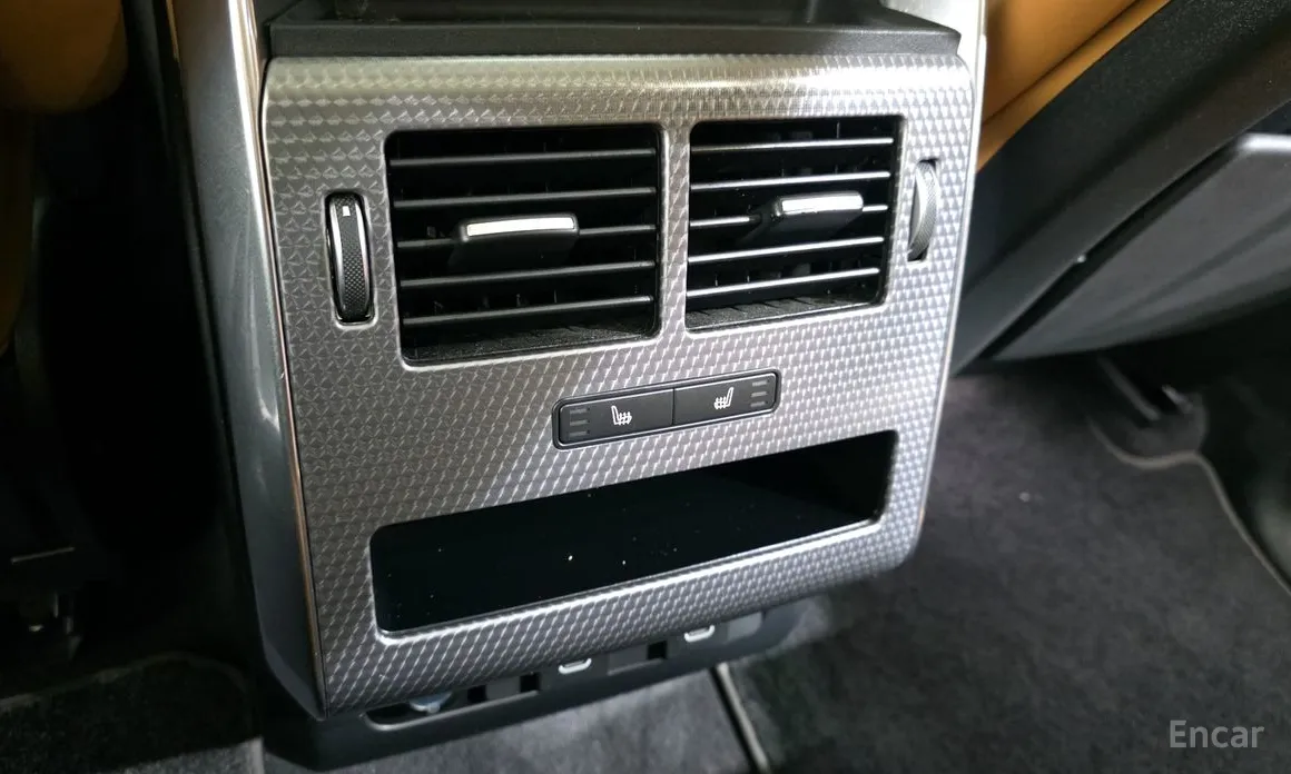 Фото 18 - Land Rover Range Rover Sport