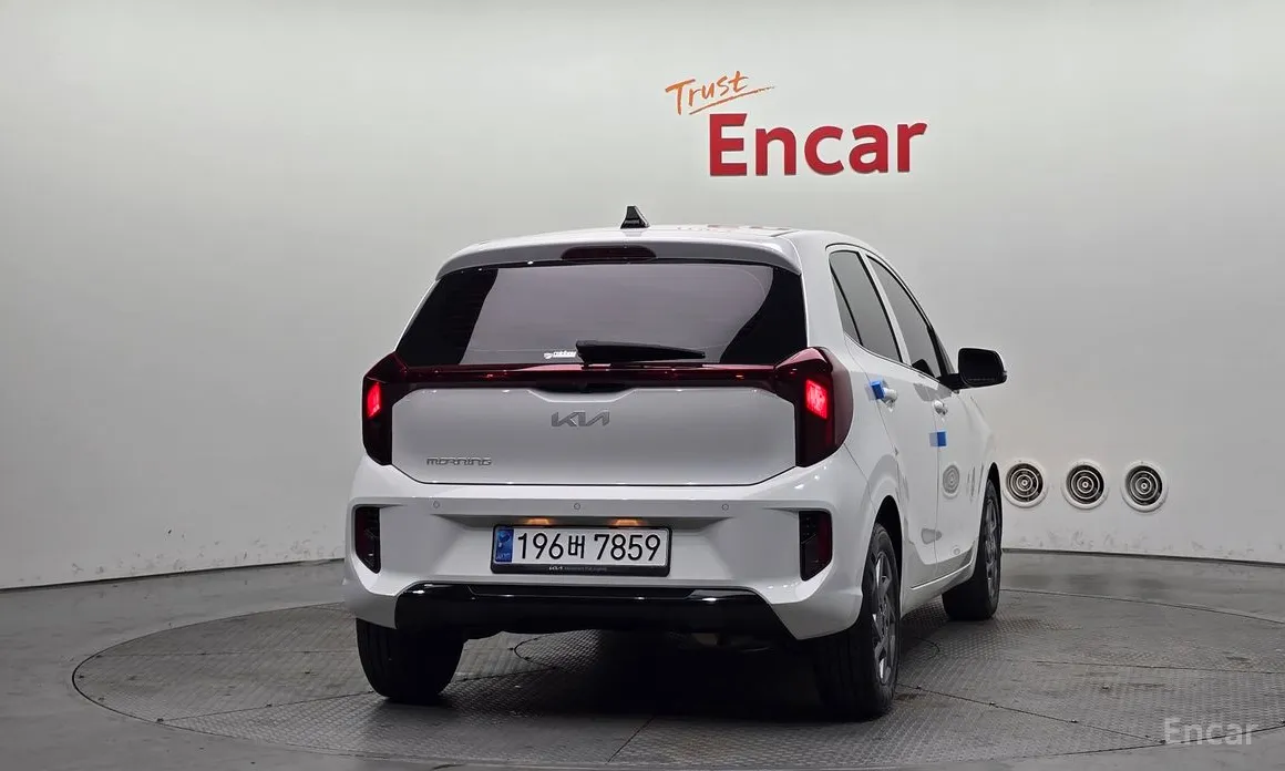 Фото 4 - Kia Morning