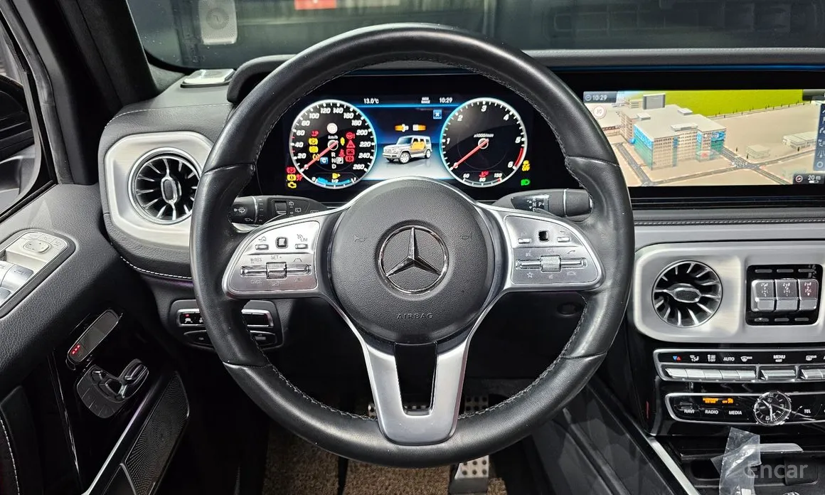 Фото 13 - Mercedes-Benz G-Class