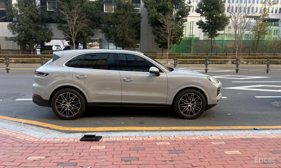 Фото 3 - Porsche Cayenne