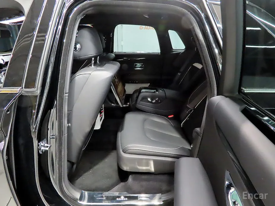 Фото 13 - Rolls-Royce Ghost