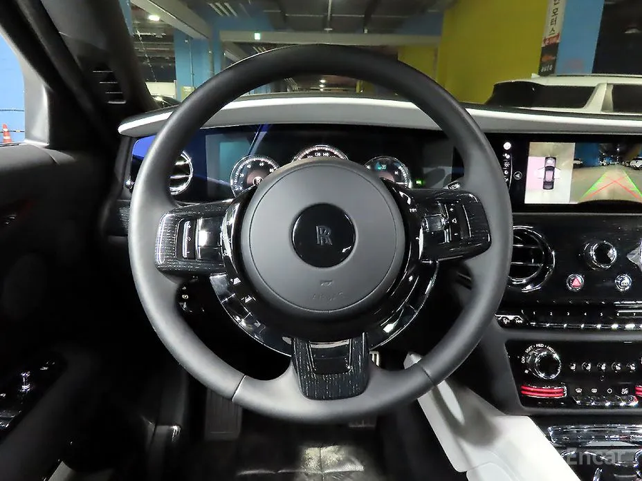 Фото 17 - Rolls-Royce Ghost