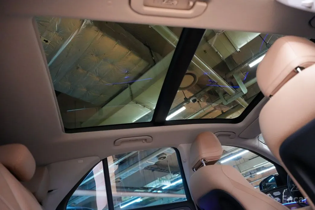 Фото 11 - Mercedes-Benz GLE-Class