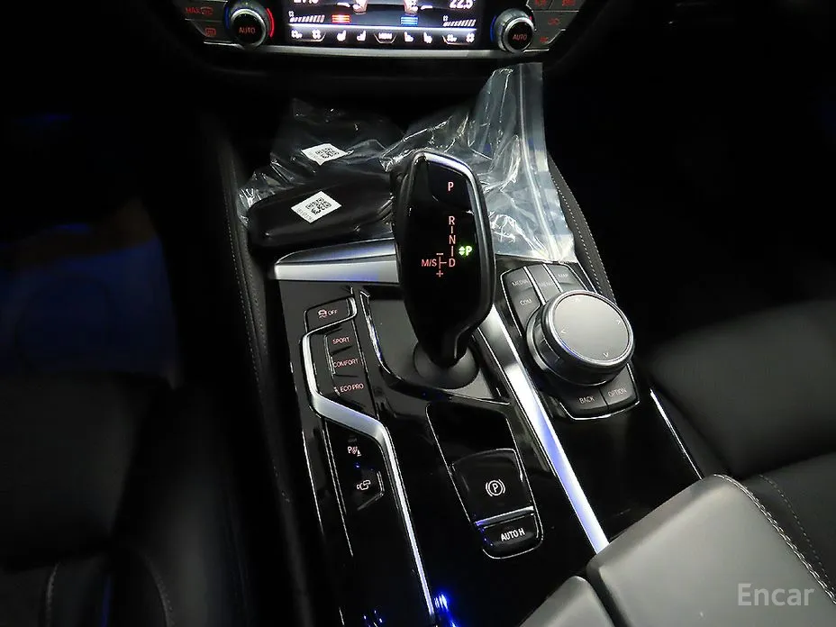 Фото 12 - BMW 5 Series