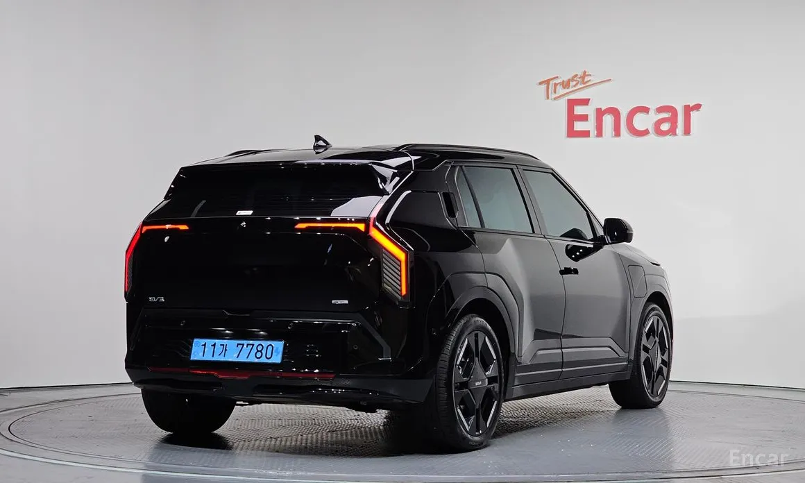 Фото 2 - Kia EV3