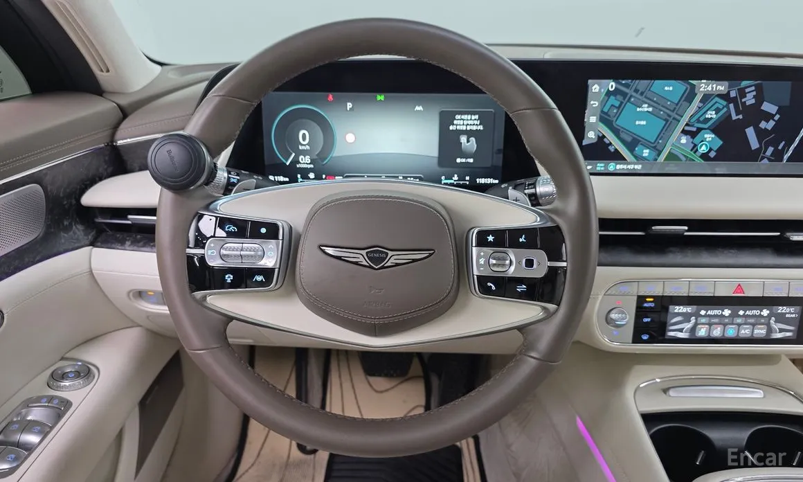 Фото 14 - Genesis G90